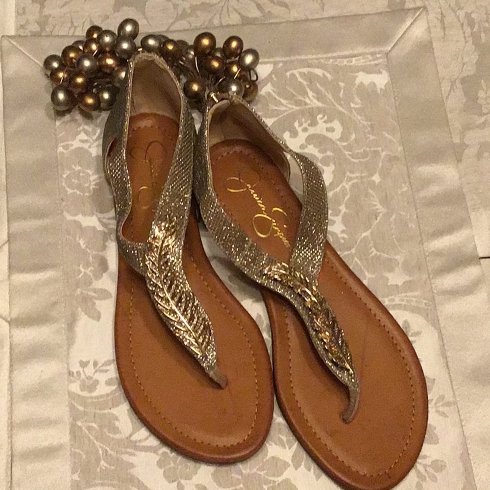 ✨Glittery Golden Leaf Accent Flats Women’s 9.5